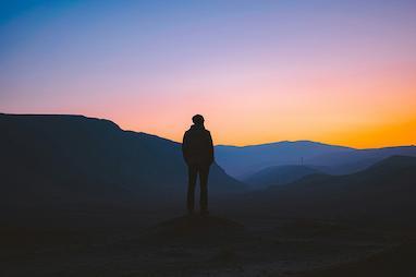 سکوت، تنهایی و خلاقیت: جایی که ایده‌ها واقعاً به دنیا میان